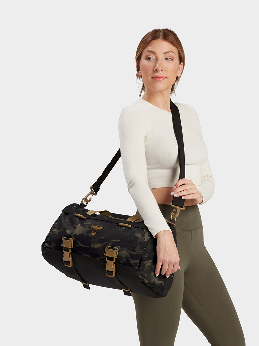 MILTHREAD Athena small duffel bag 15L in Multicam Black