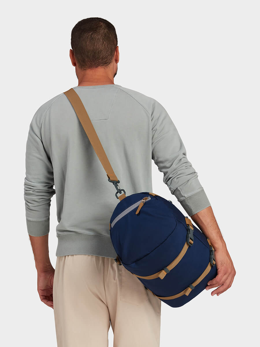 MILTHREAD Athena Small Duffel Bag 15L in midnight