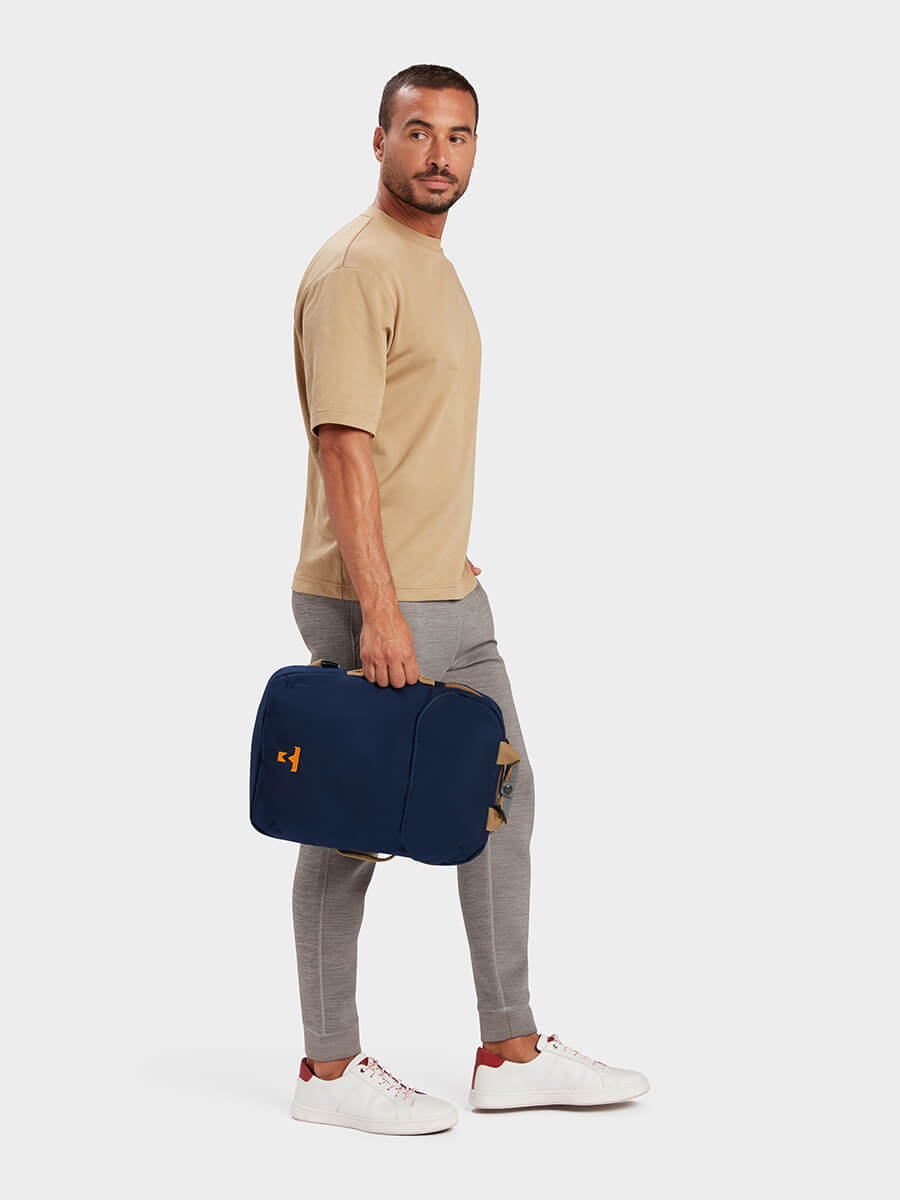 MILTHREAD Downwind everyday light backpack 8L in midnight