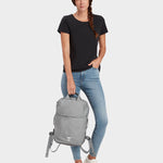 MILTHREAD Downwind everyday light backpack 8L in silver dust