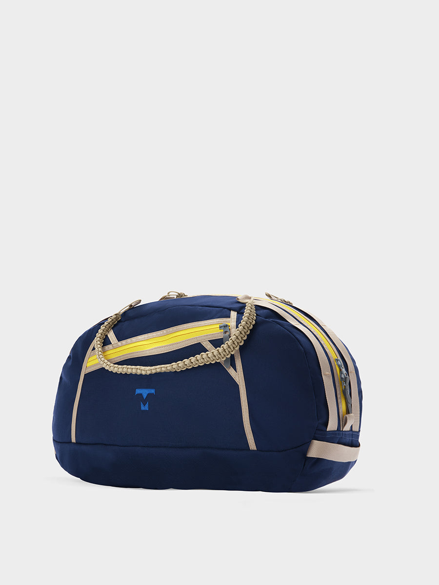 MILTHREAD Grit Duffel 25L travel bag in midnight
