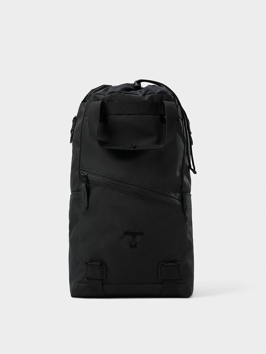 MILTHREAD everyday carry Juniper cinch top backpack 16L in black