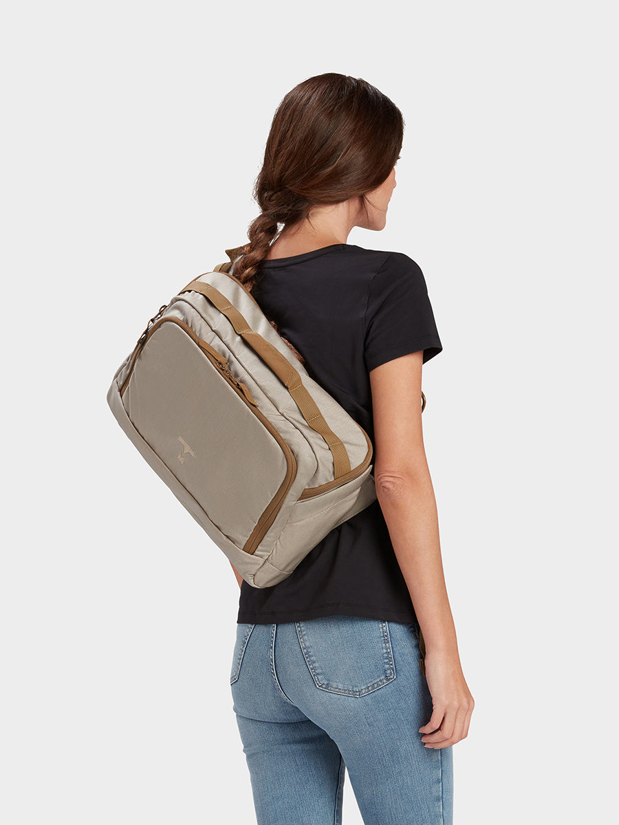 MILTHREAD Sparrow 8L EDC messenger bag in sand