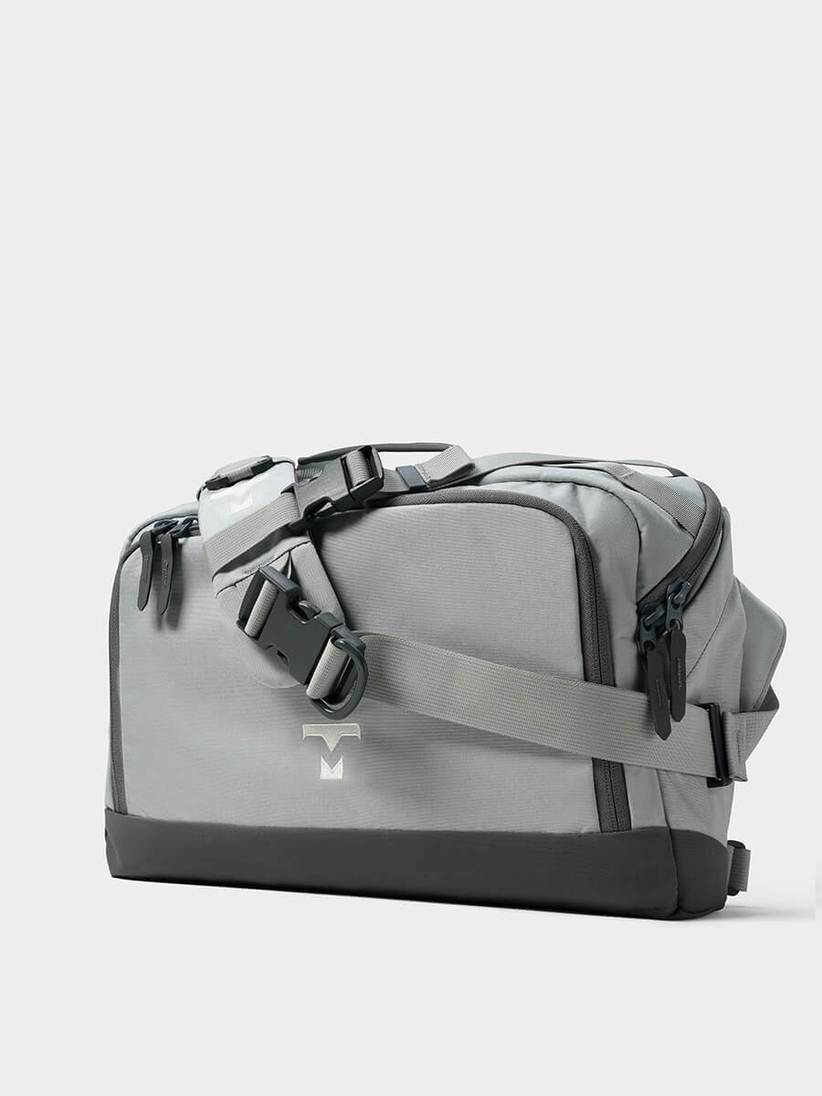 MILTHREAD Sparrow 8L EDC messenger bag in silver dust